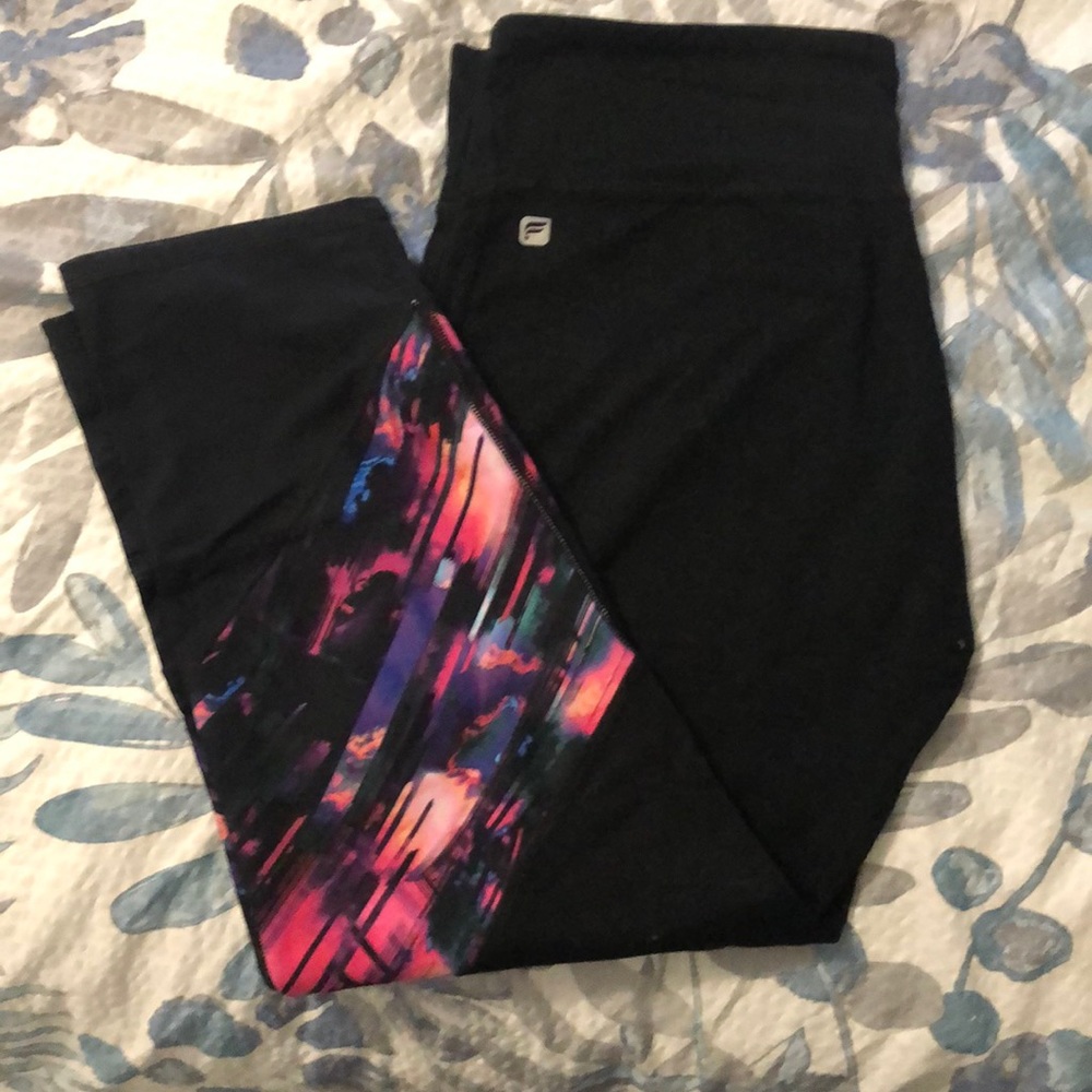 Fabletics Capri pants